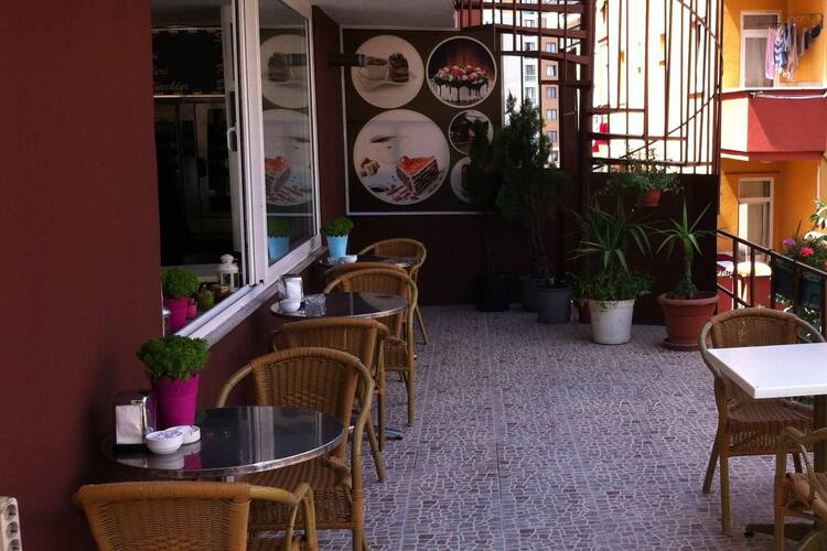 Kamana Pasta Cafe Site Istanbul